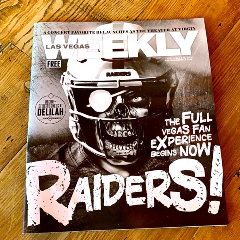 Las Vegas Weekly paper magazine Raiders on cover collectors magazine new